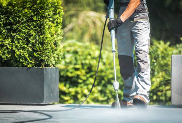 Best Pool Deck Cleaning  in Hoquiam, WA
